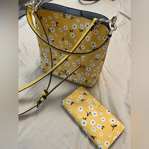 Kate Spade white Daisy purse and matching wallet
